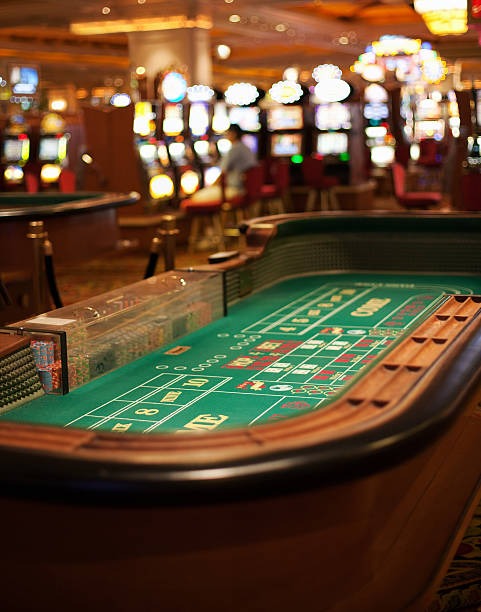 Capsa Banting multiplayer table on super33 slot showing card arrangement and player positions